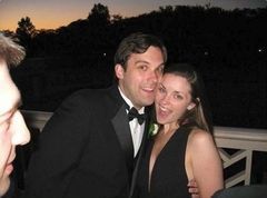 Fotos recem casados curtindo lua de mel em fantasias sexy